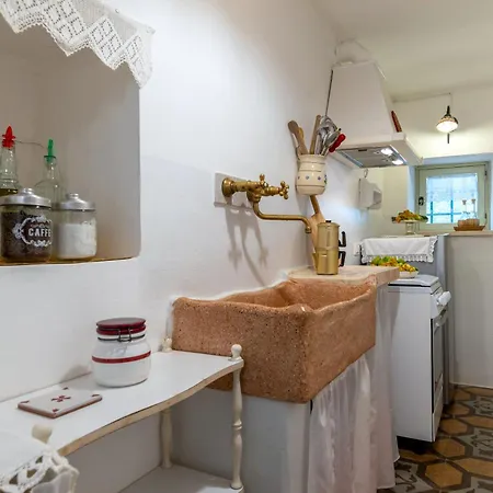 Apartment Trullo Vento Antico By Il Pumo Di Puglia